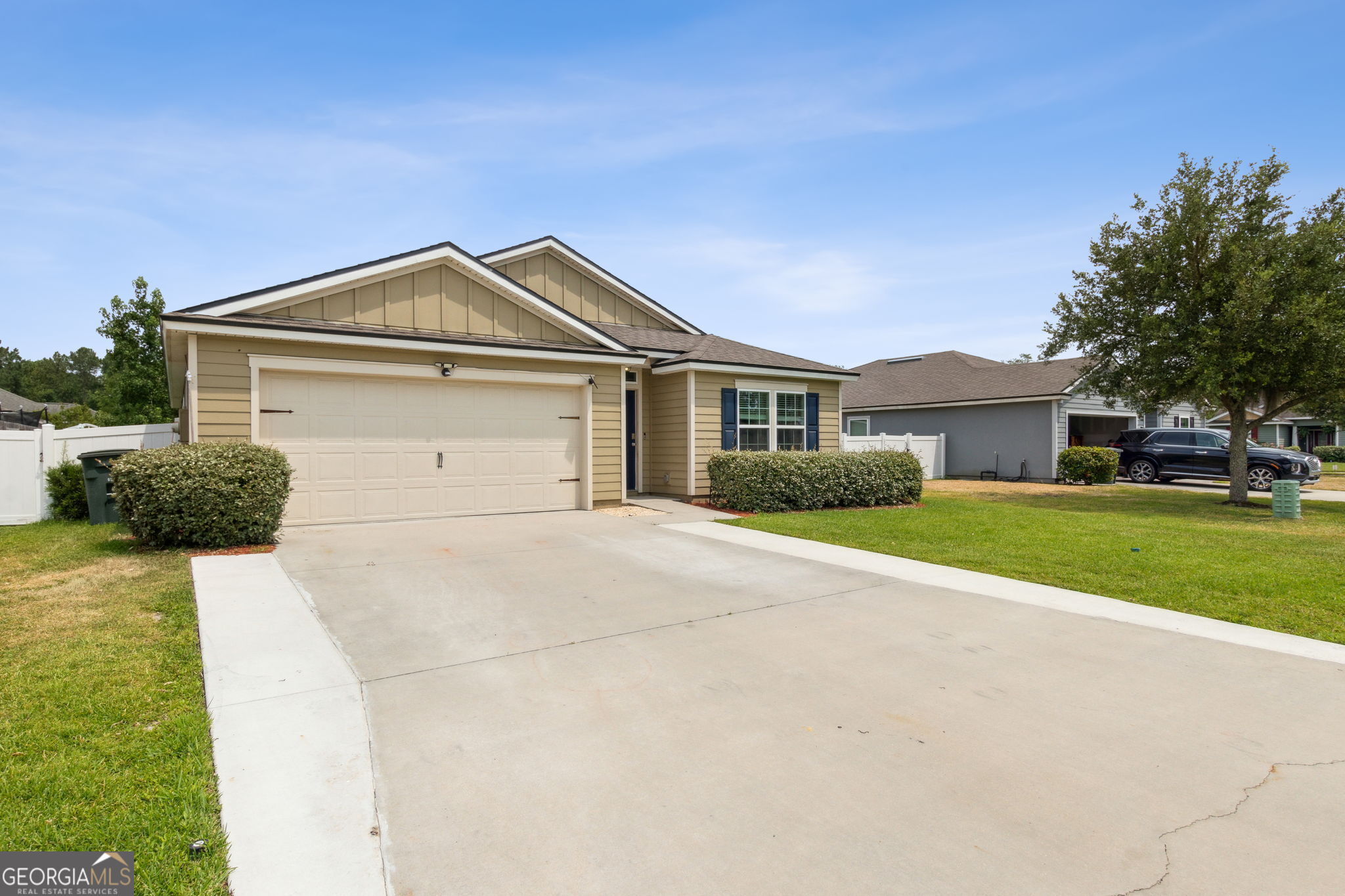 Waters Edge - Residential