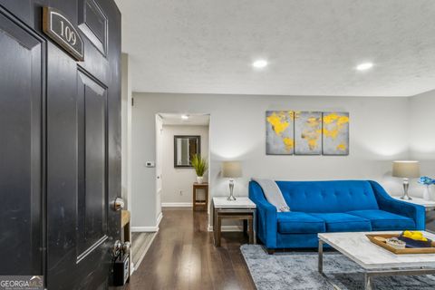 Photo of 3160 Seven Pines Court #109, Atlanta, GA 30339 (MLS # 10580554)