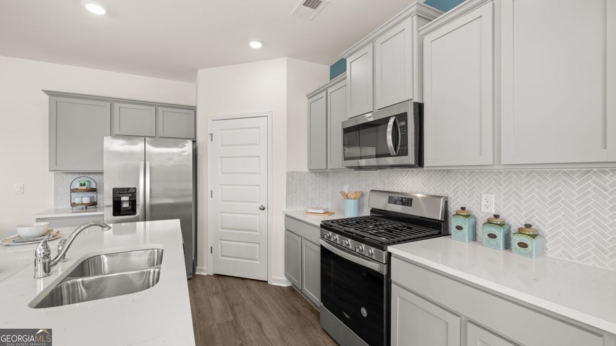 Poplar Preserve - Residential