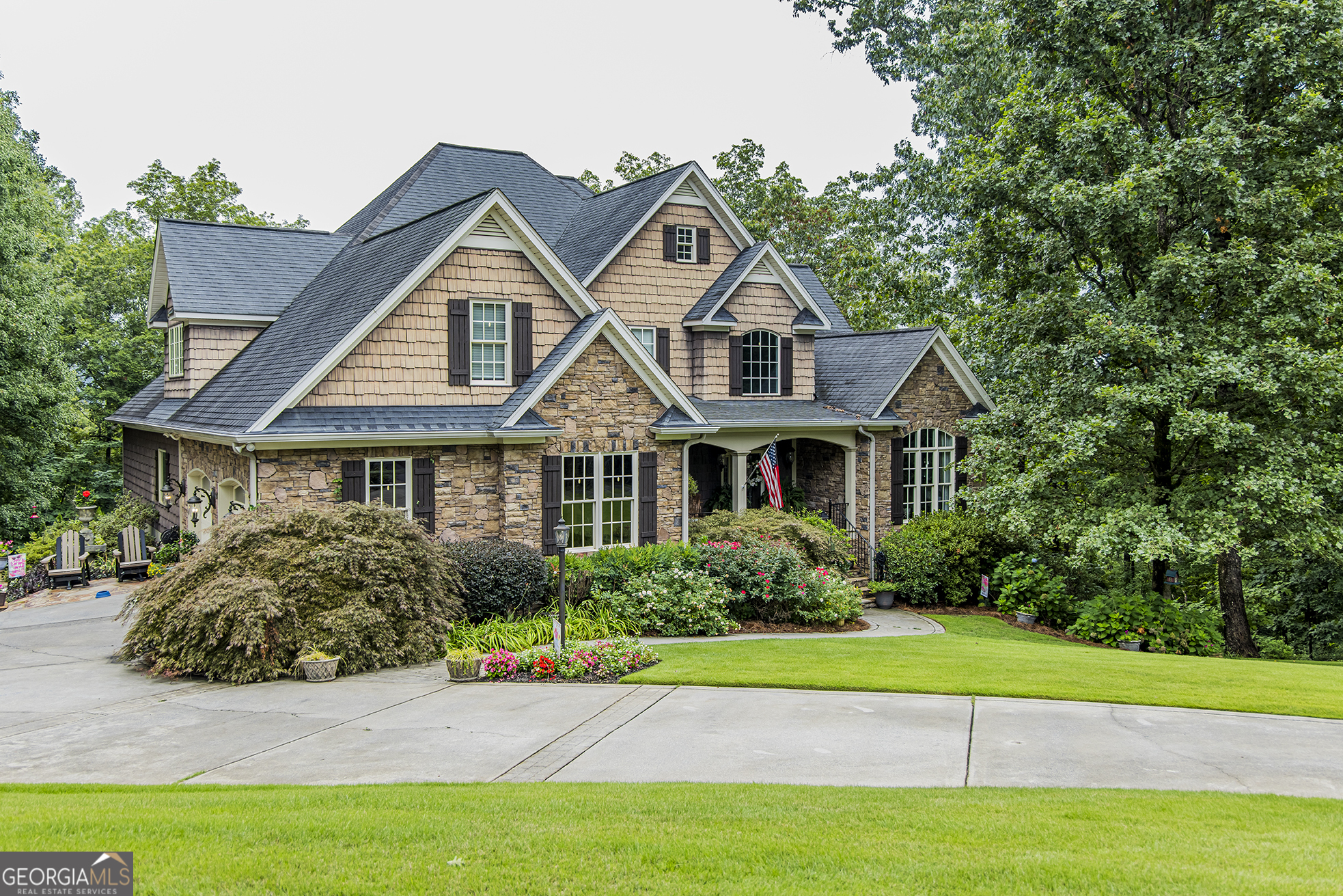 270 N Edenfield Ridge DR