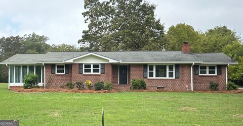 665 Old Summerville RD NW Rome GA 30165