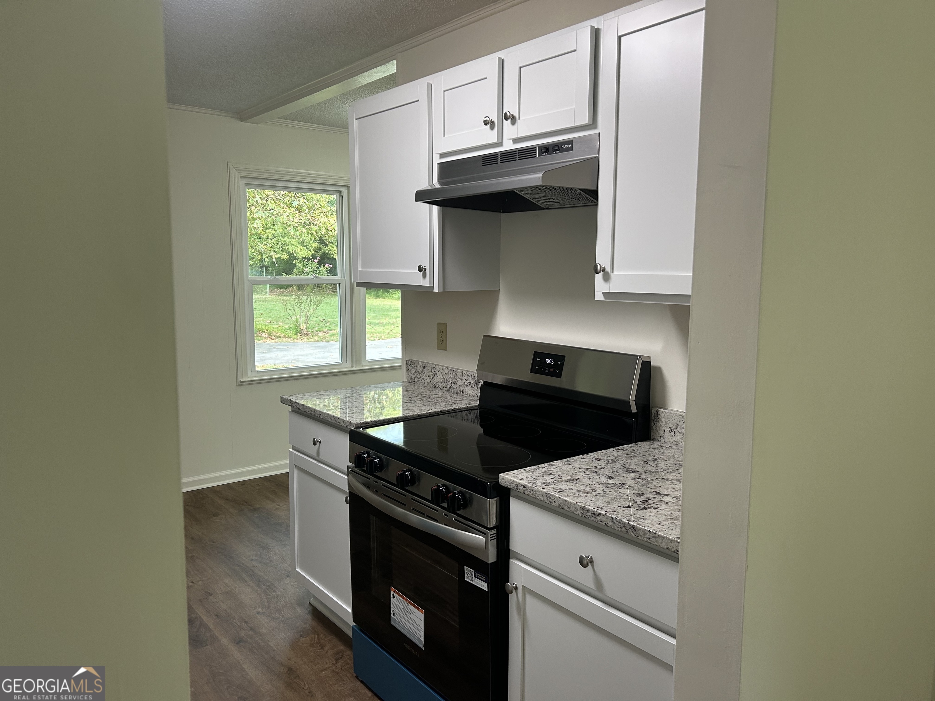 665 Old Summerville RD NW