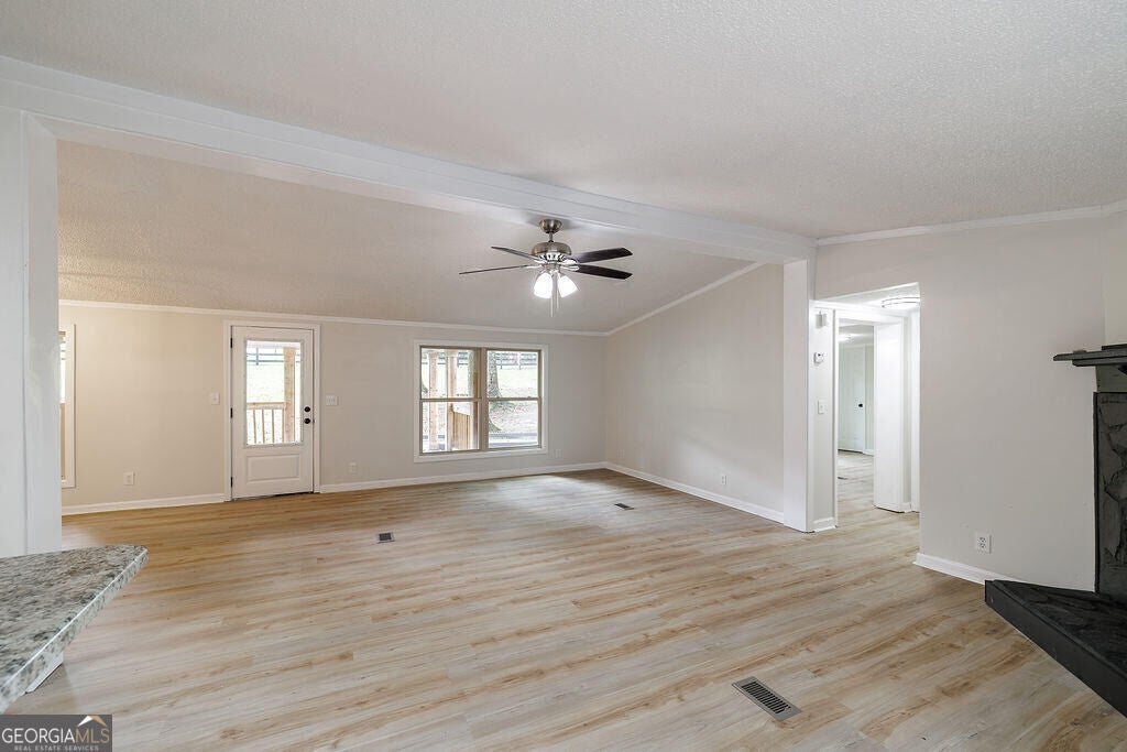 194 Adams RD