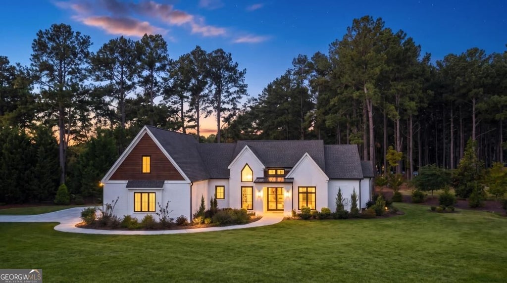 Photo of 102 Black Hawk Drive, Eatonton, GA 31024 (MLS # 10854664)
