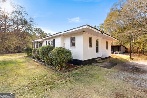 A home in Thomaston