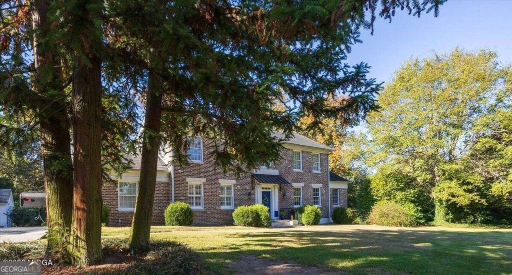 Photo of 4860 Forsyth Road, Macon, GA 31210 (MLS # 10692562)