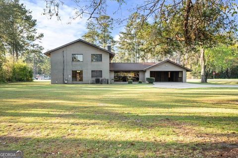 A home in Waycross