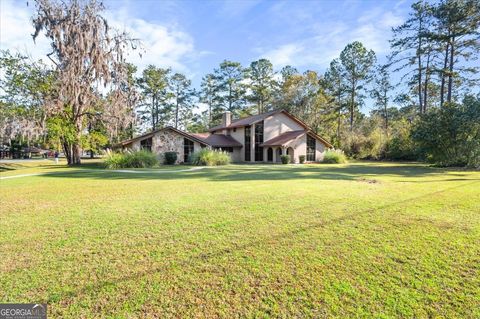 A home in Waycross