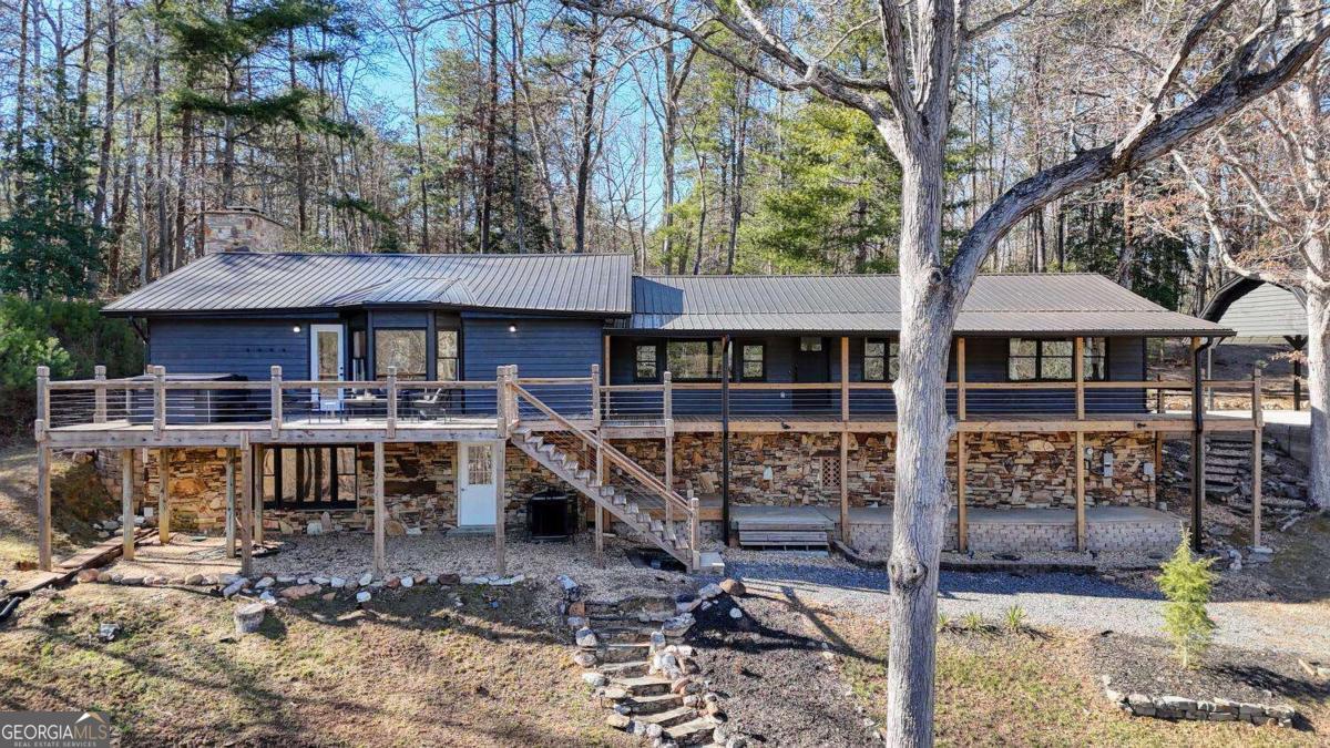 11 Collins Hollow CV