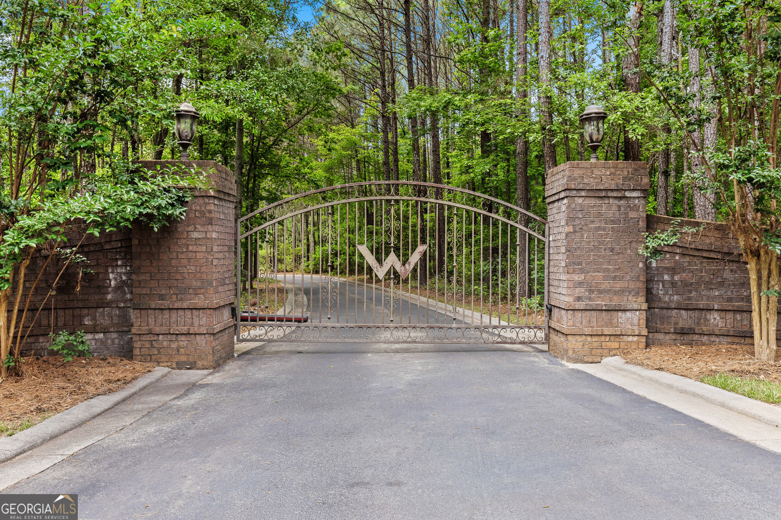 241 Richter DR