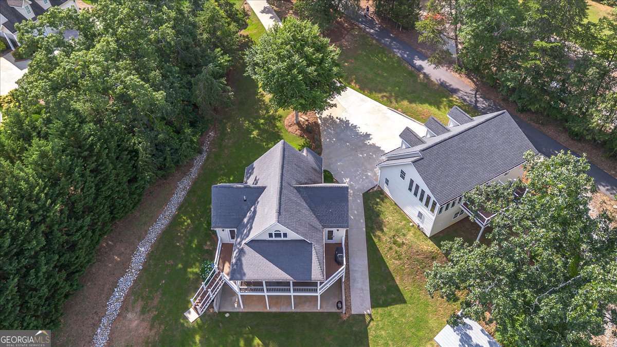 690 Freedom Heights DR