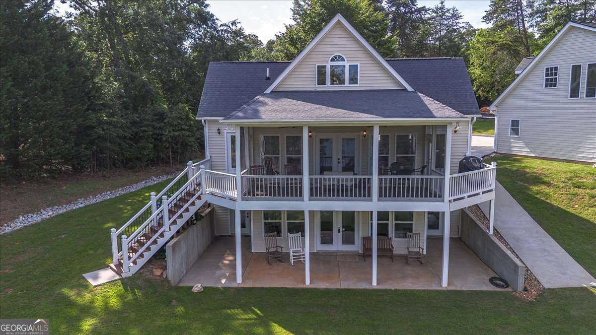 690 Freedom Heights DR