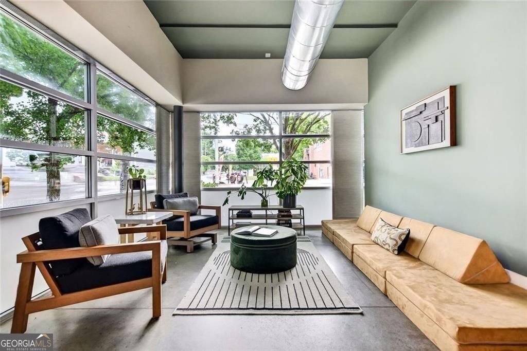 752 Moreland AVE 8