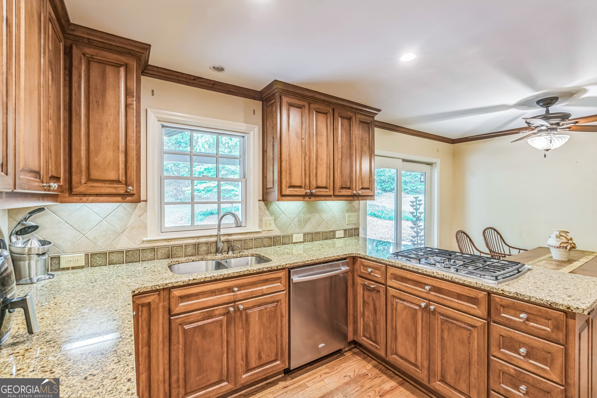 Atlanta, Georgia 30328, United States, 4 Bedrooms Bedrooms, ,4 BathroomsBathrooms,Residential,Active,139811