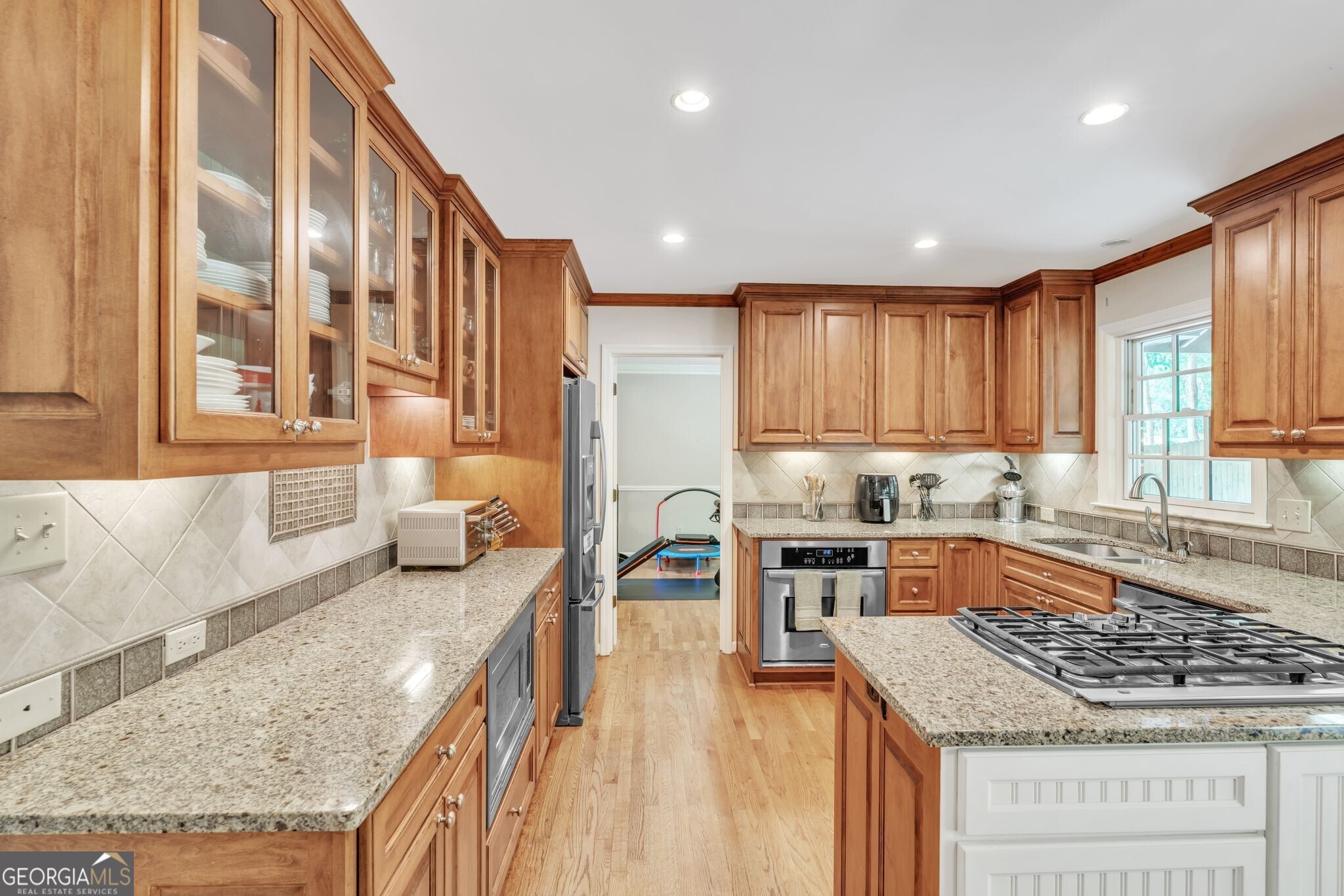 Atlanta, Georgia 30328, United States, 4 Bedrooms Bedrooms, ,4 BathroomsBathrooms,Residential,Active,139811