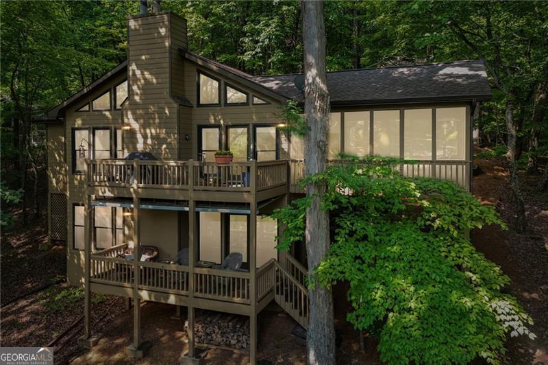 1482 Valley View DR