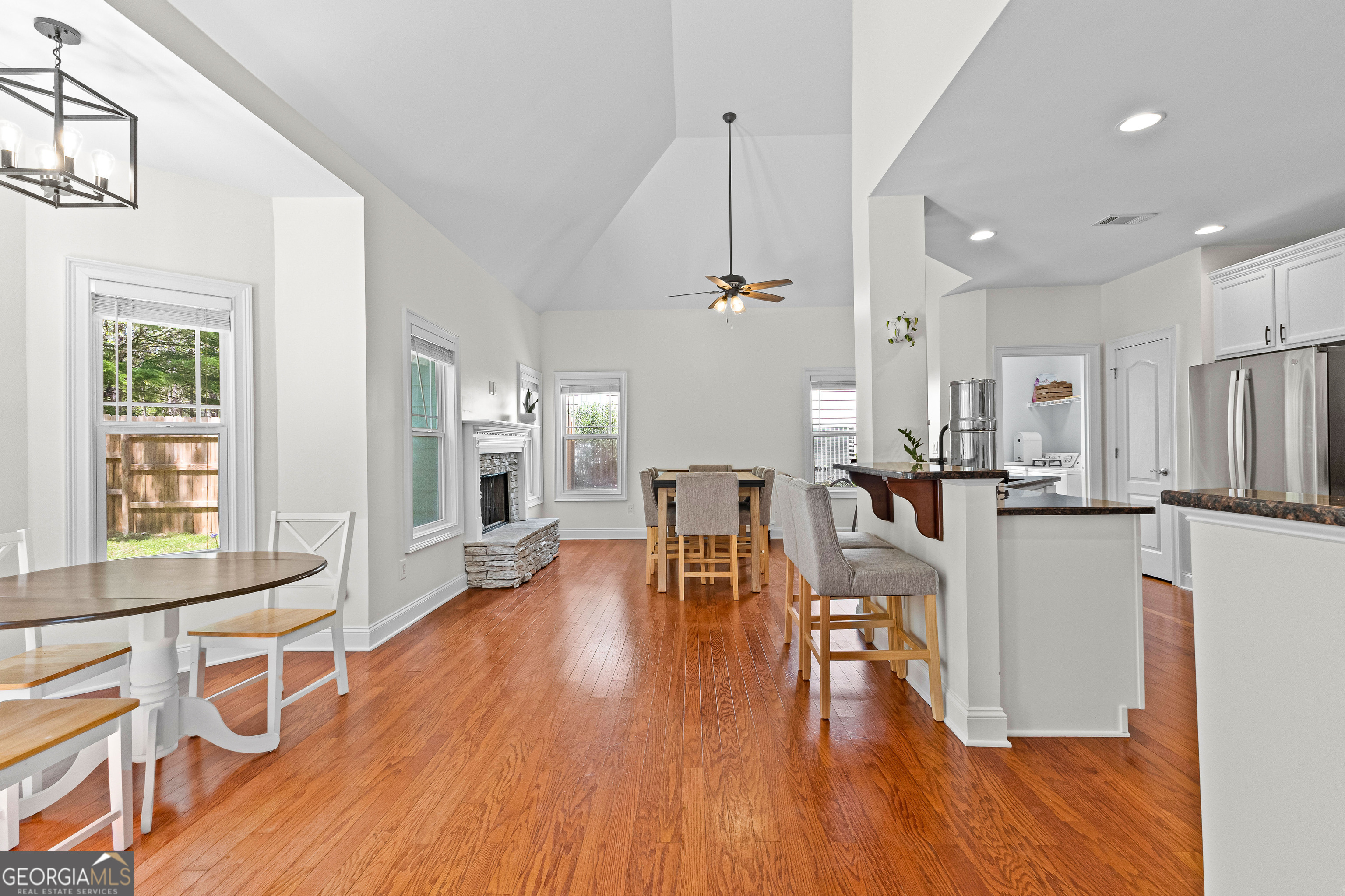 Dallas, Georgia 30157, United States, 4 Bedrooms Bedrooms, ,3 BathroomsBathrooms,Residential,Pending,107985