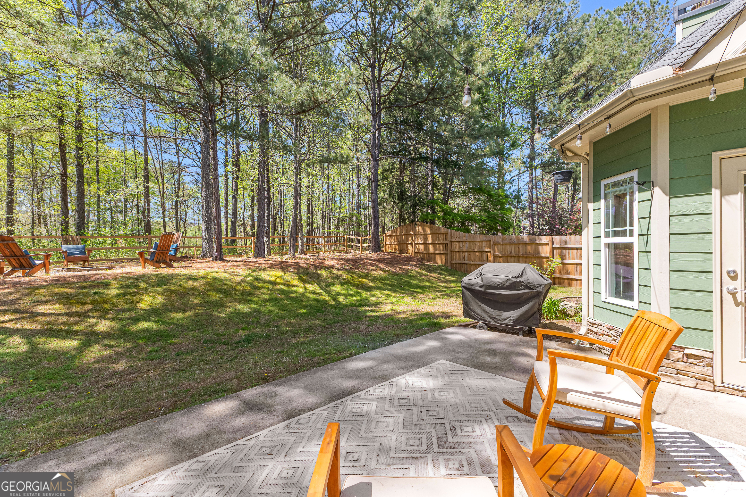 Dallas, Georgia 30157, United States, 4 Bedrooms Bedrooms, ,3 BathroomsBathrooms,Residential,Pending,107985