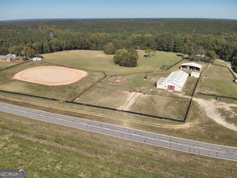574 Comer RD Crawford GA 30630