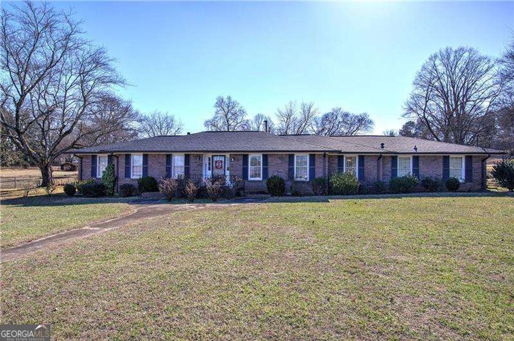 Photo of 38 Brookwood Drive, Cartersville, GA 30120 (MLS # 10683141)