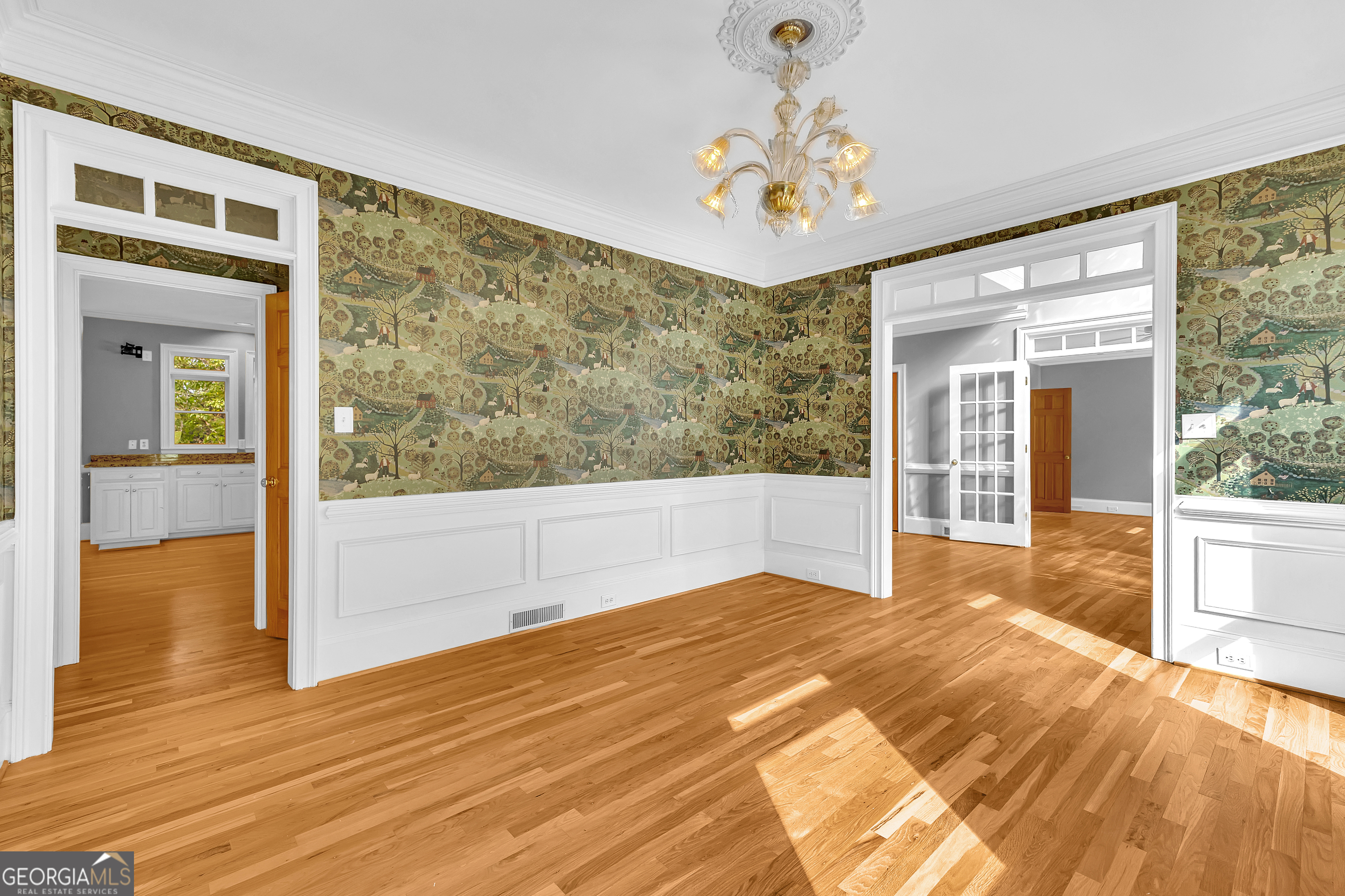 CHARTWELL - Residential