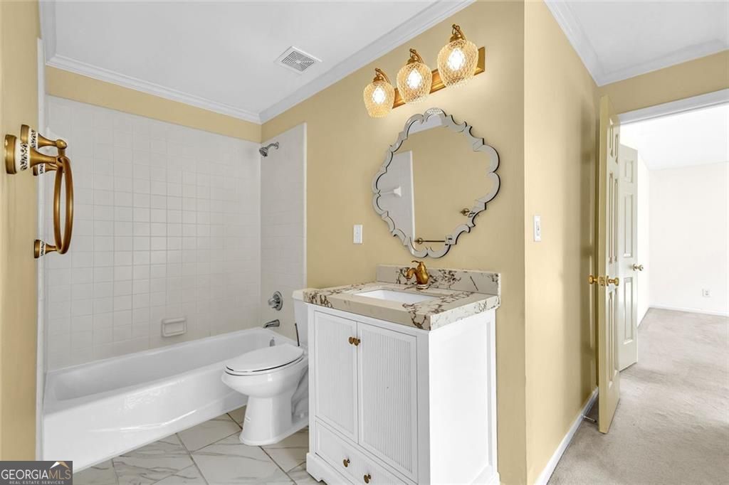 CHARTWELL - Residential