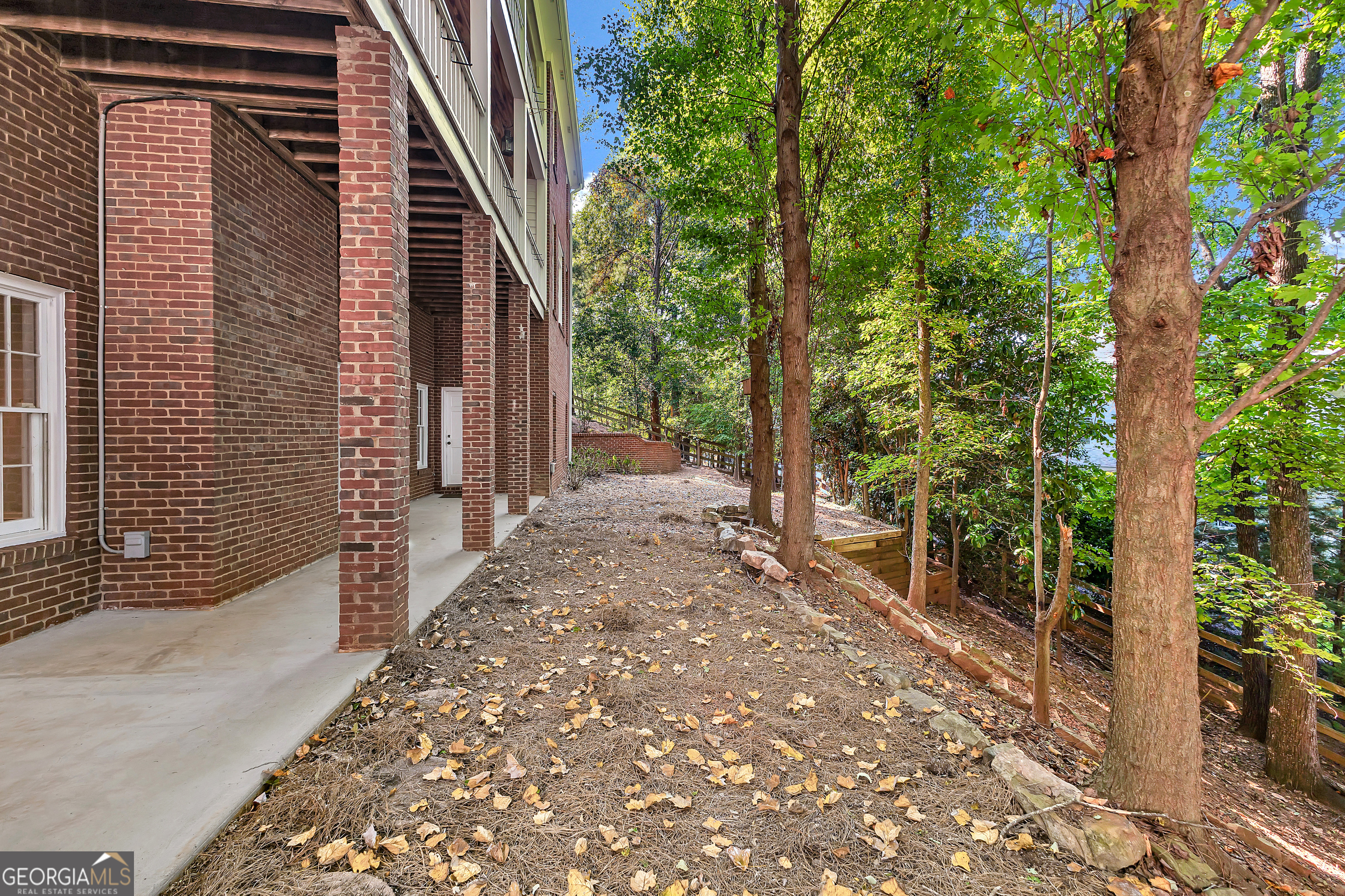 CHARTWELL - Residential