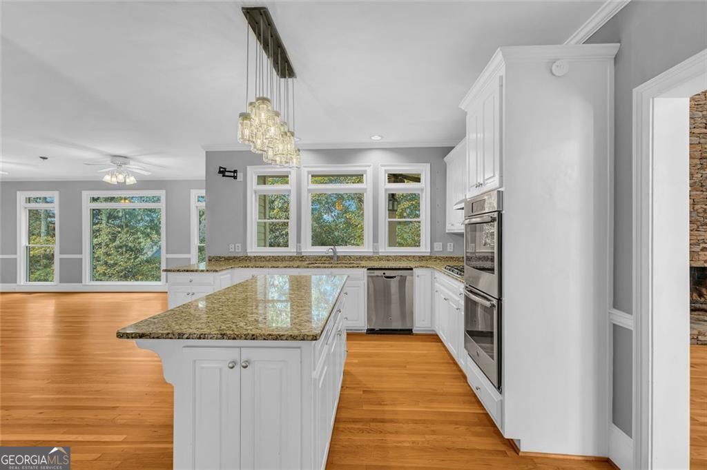 CHARTWELL - Residential