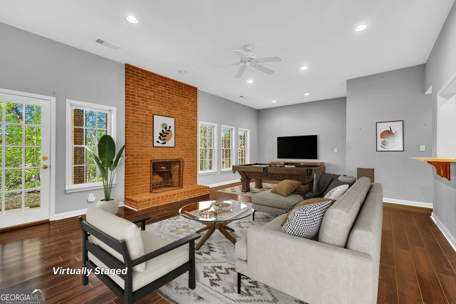 CHARTWELL - Residential