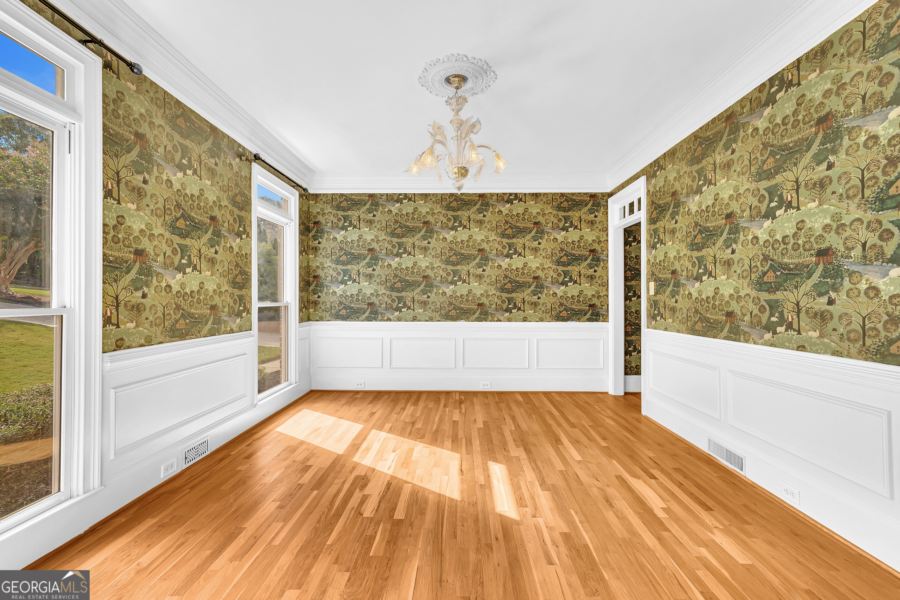 CHARTWELL - Residential