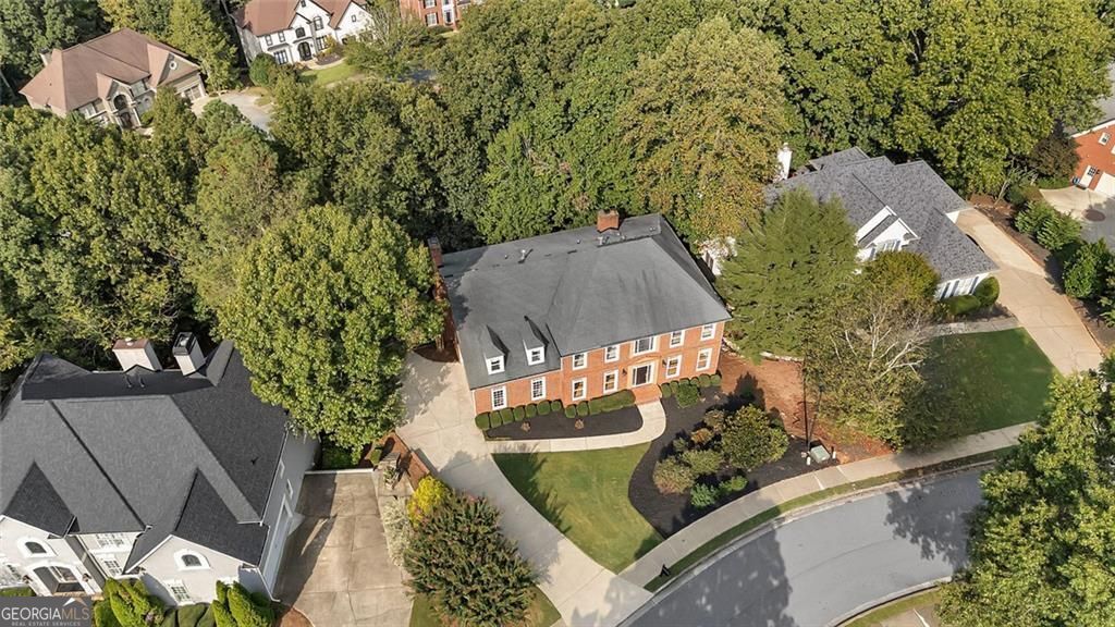 CHARTWELL - Residential