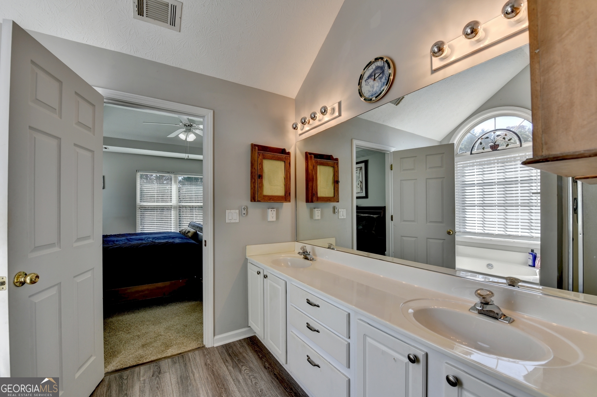 Hendrix Place - Residential