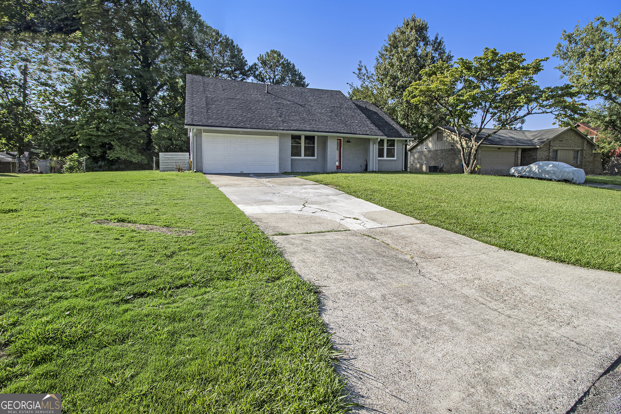 Photo 2 of 29 of 6580 Bellburn RD house