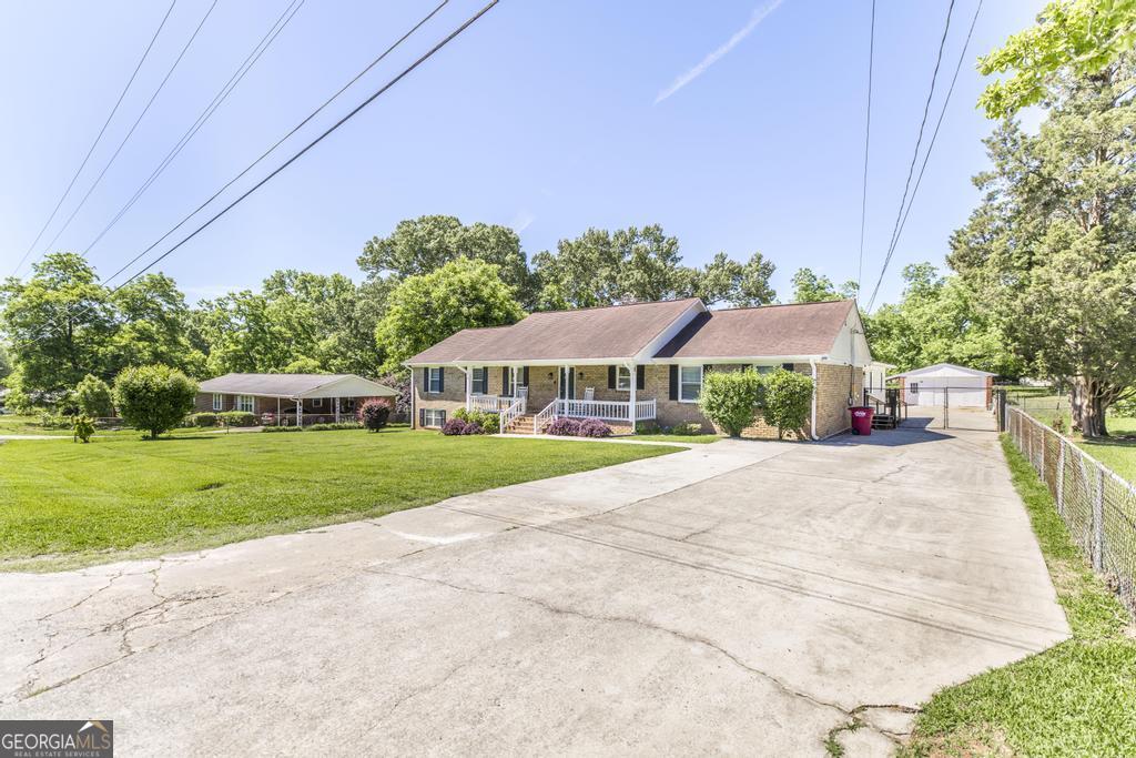3710 Sandy CIR