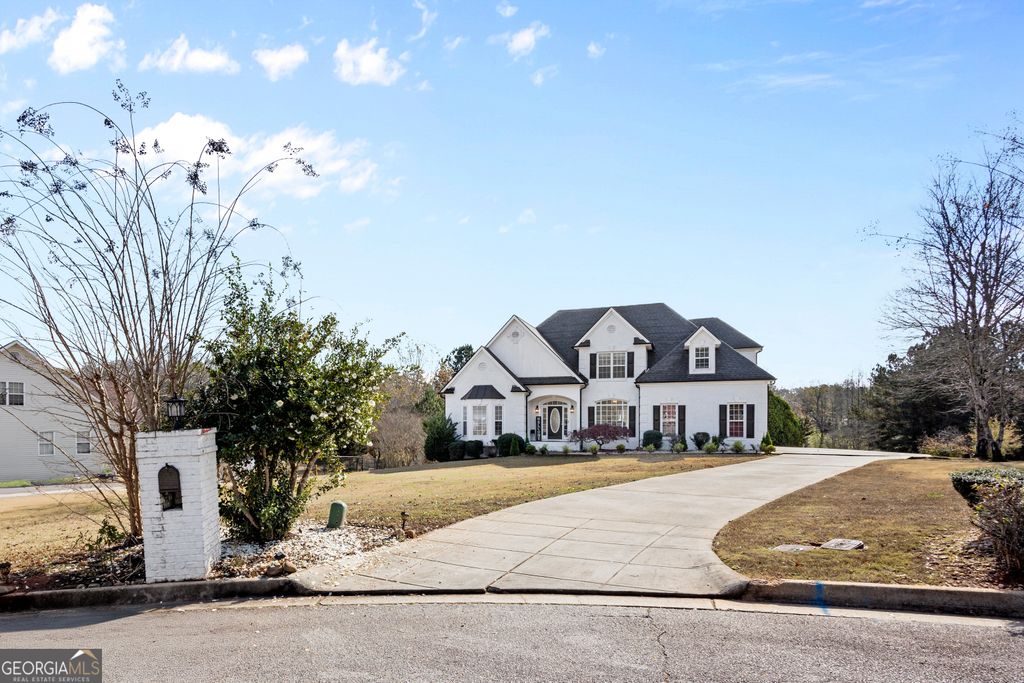 Photo of 437 Lancelot Trail, McDonough, GA 30252 (MLS # 10650451)