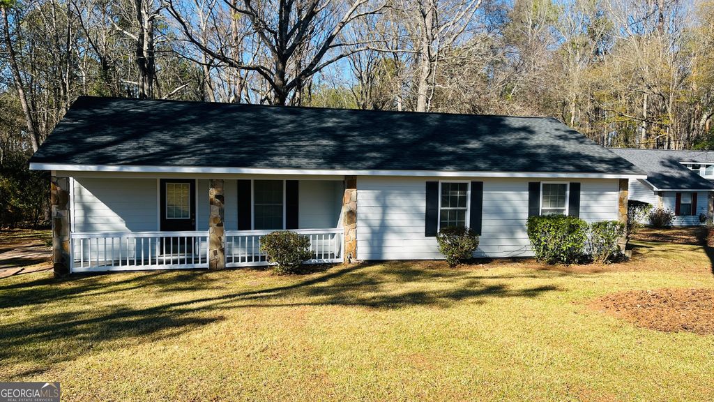 Photo of 1156 New Hutchinson Mill Road, Lagrange, GA 30240 (MLS # 10701191)