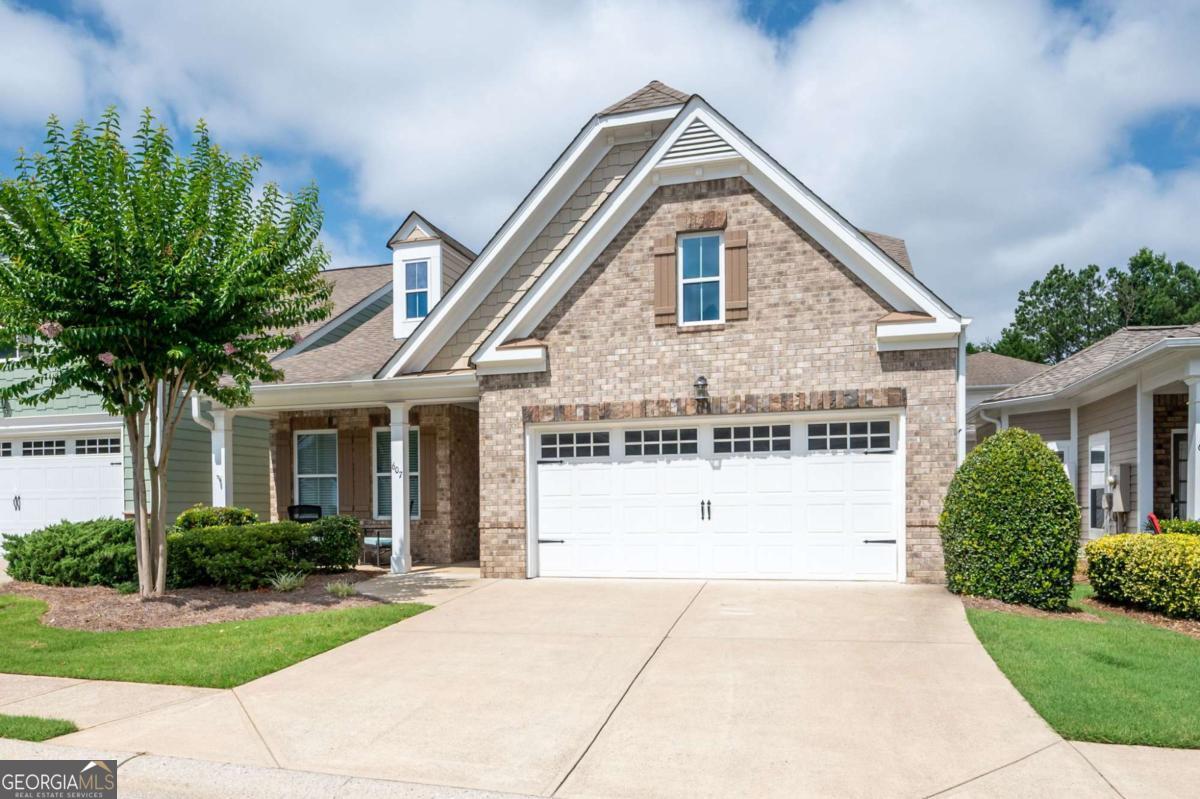 607 Abbey DR