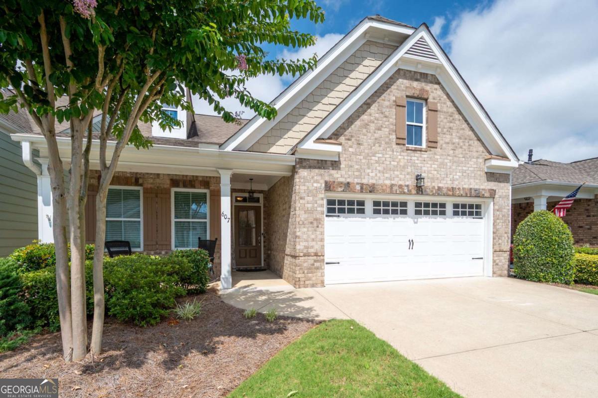 607 Abbey DR