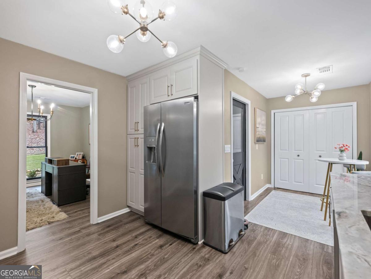 Lakeshore - Residential Lease