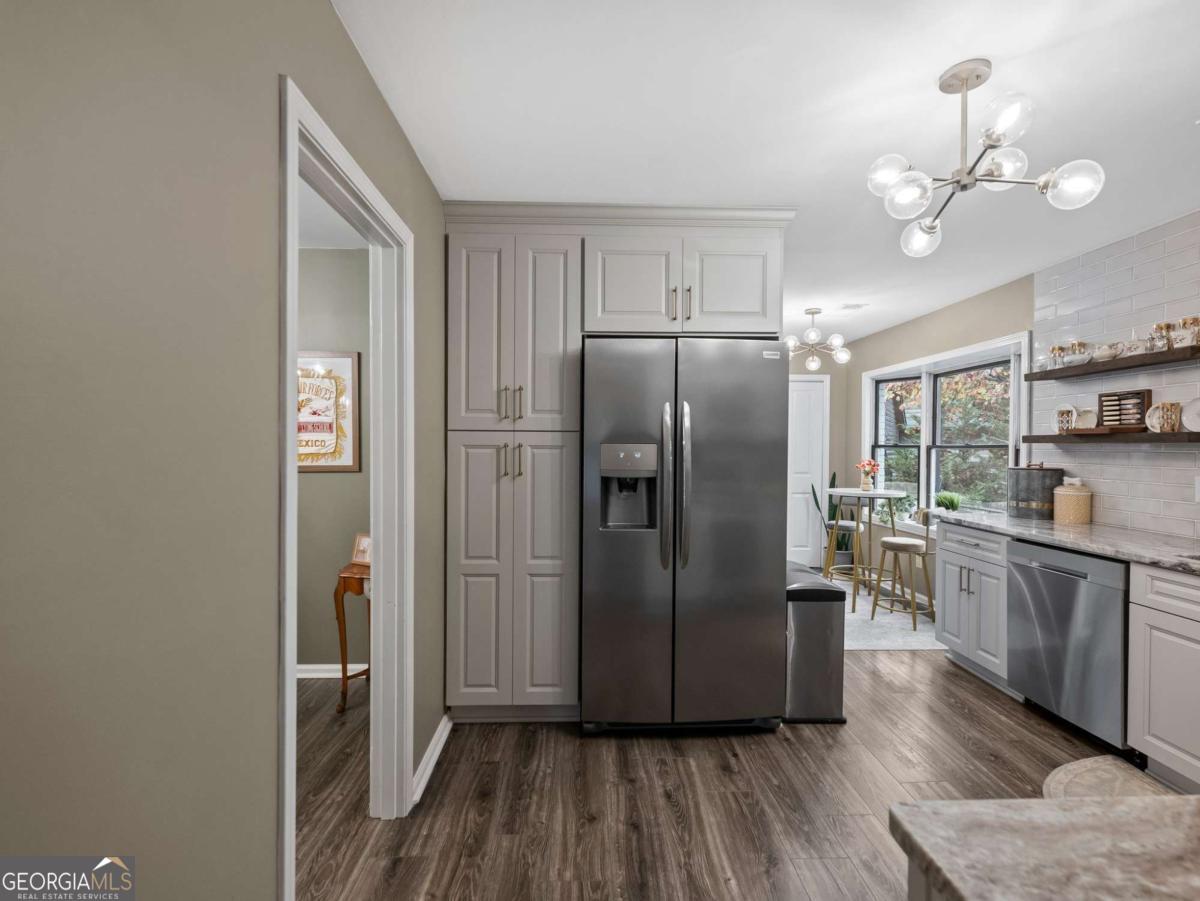 Lakeshore - Residential Lease