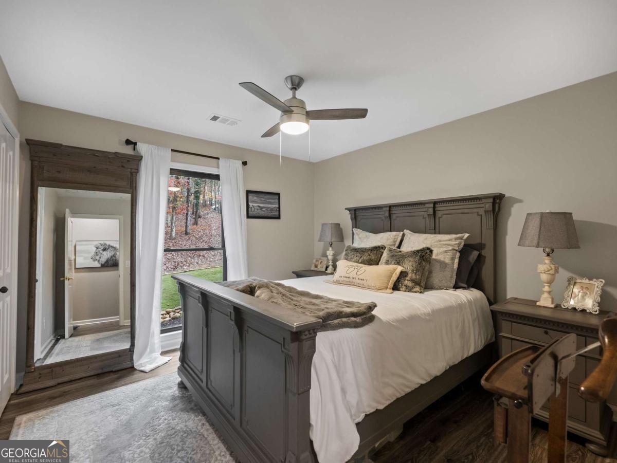 Lakeshore - Residential Lease