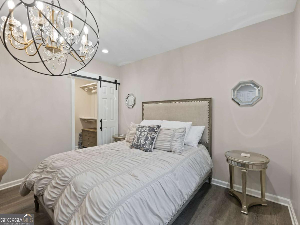 Lakeshore - Residential Lease