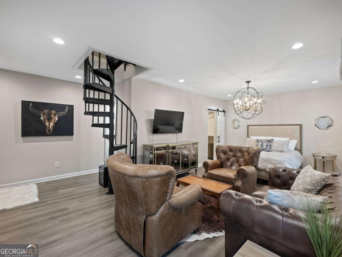 Lakeshore - Residential Lease