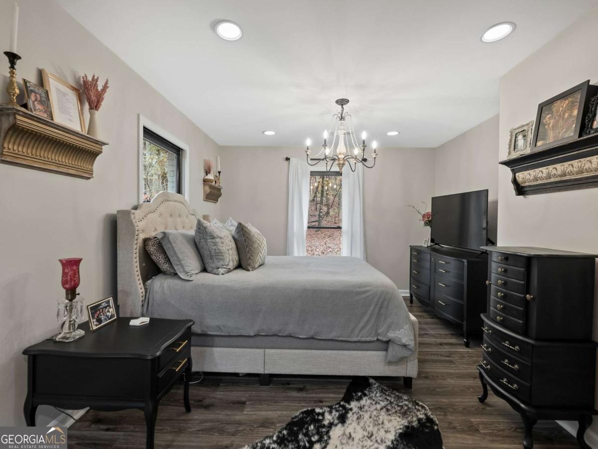 Lakeshore - Residential Lease