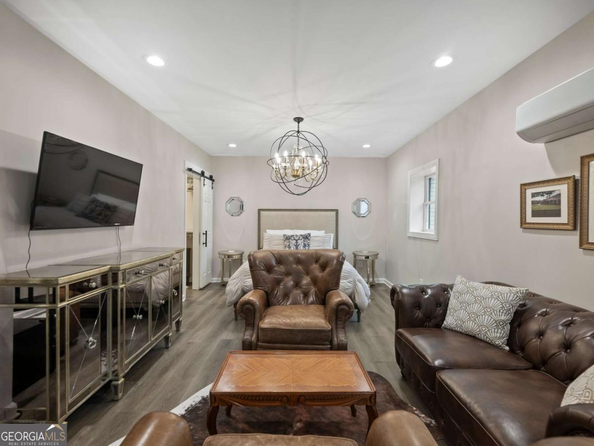 Lakeshore - Residential Lease