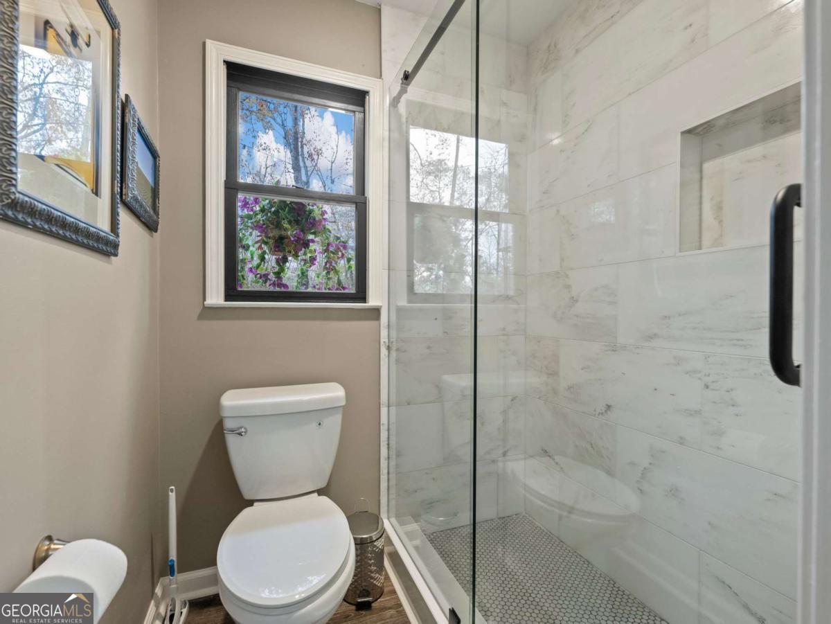 Lakeshore - Residential Lease