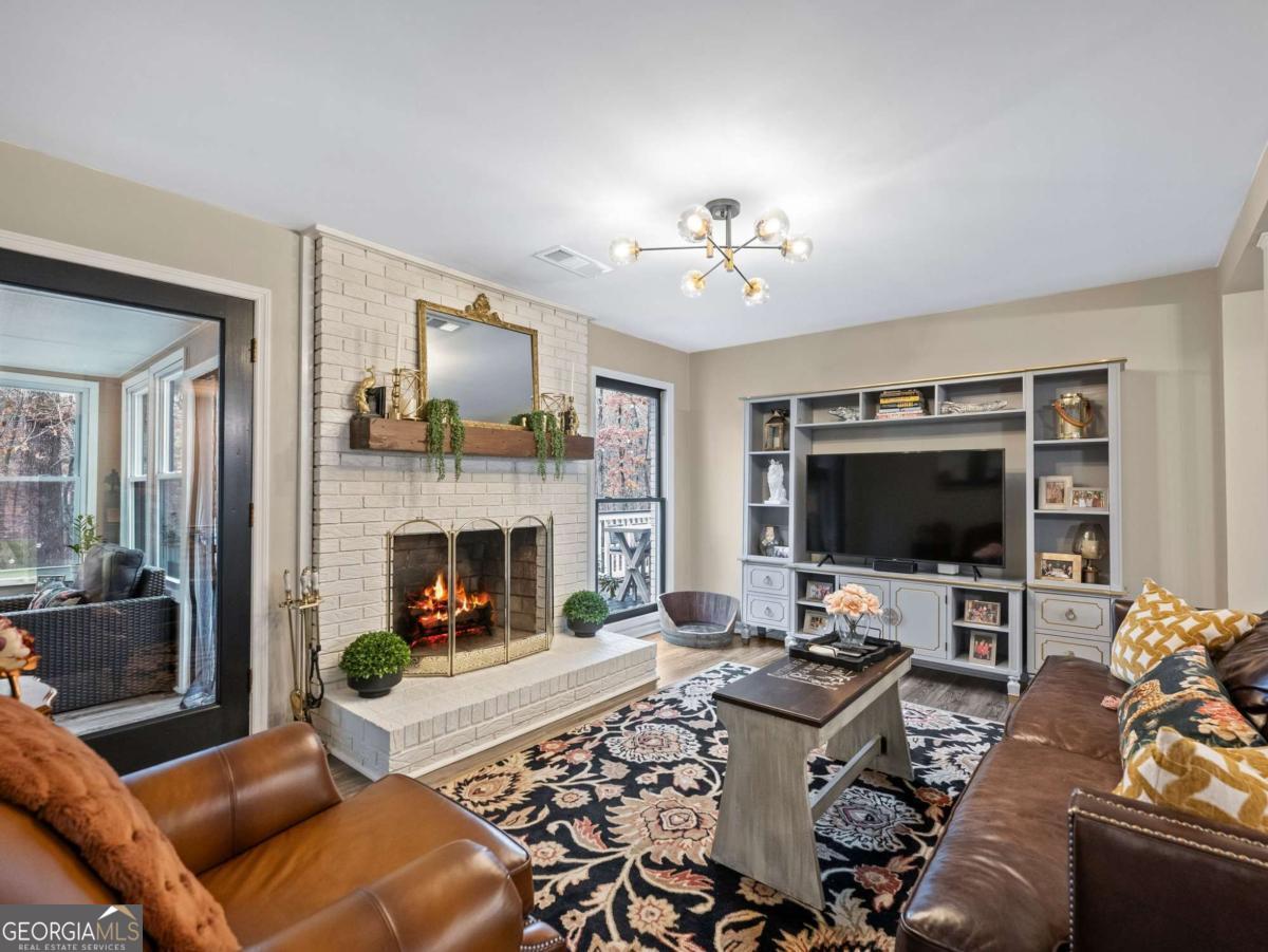 Lakeshore - Residential Lease