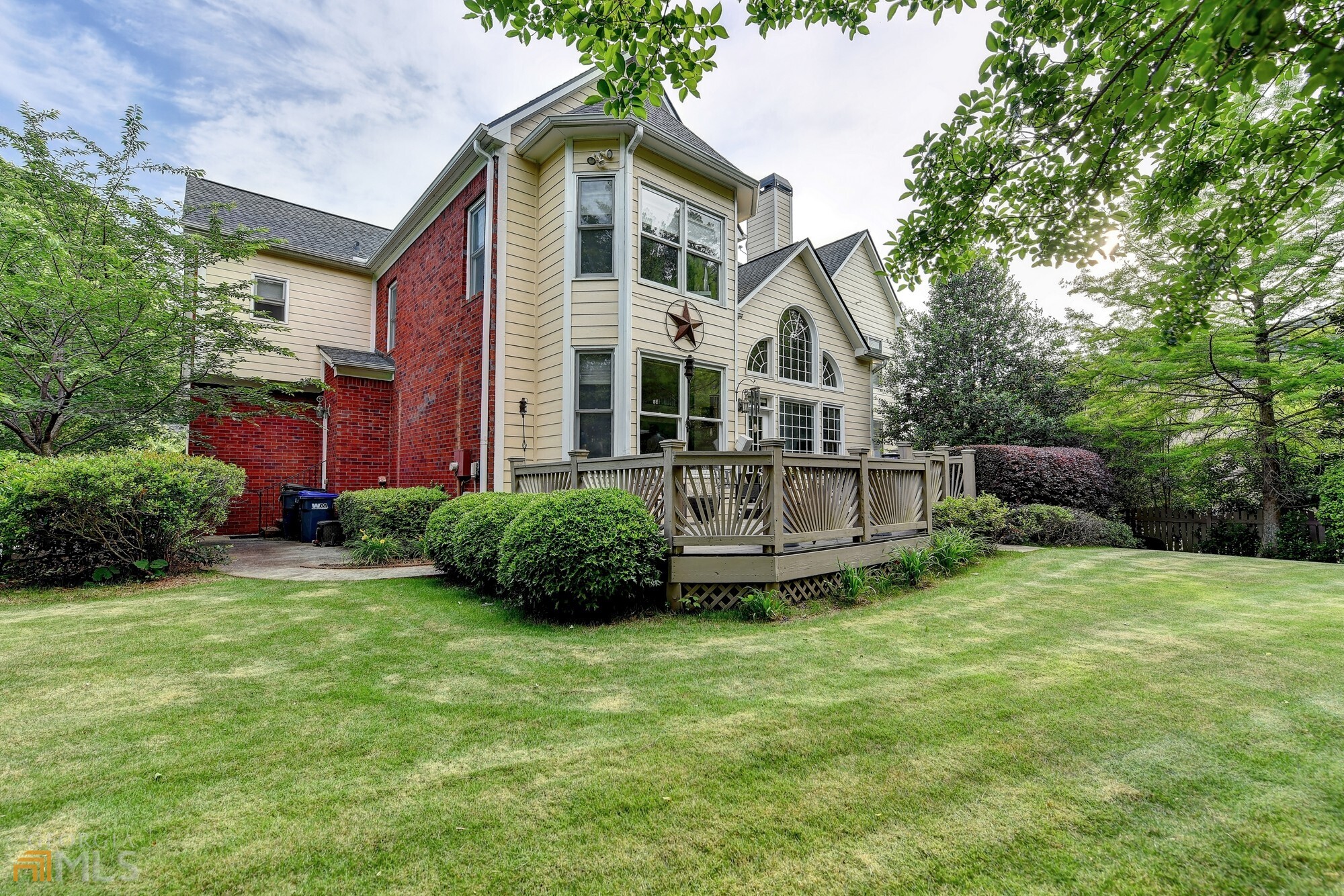 Stonebrier At Sugarloaf - Residential