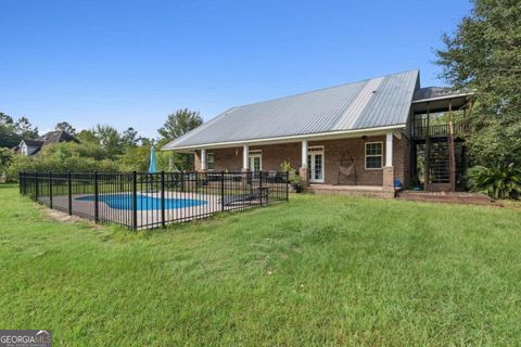 A home in Folkston