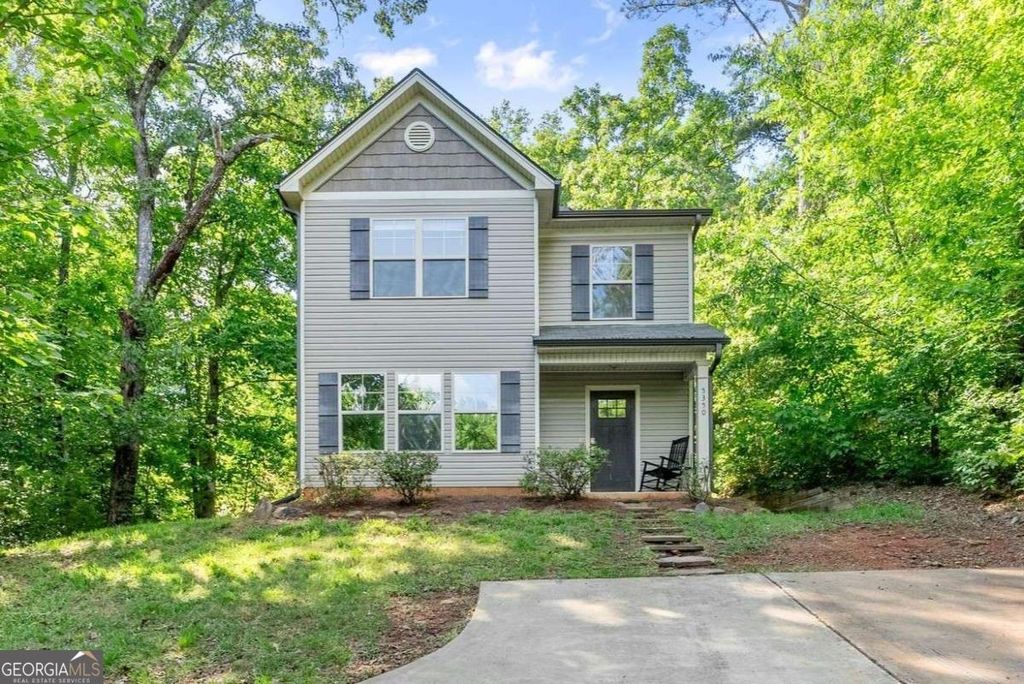 Photo of 5350 Tomahawk Terrace, Gainesville, GA 30506 (MLS # 10760593)